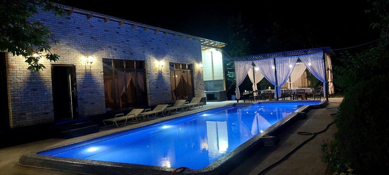 Yengi oilaviy evro dacha basseyn 15x5
