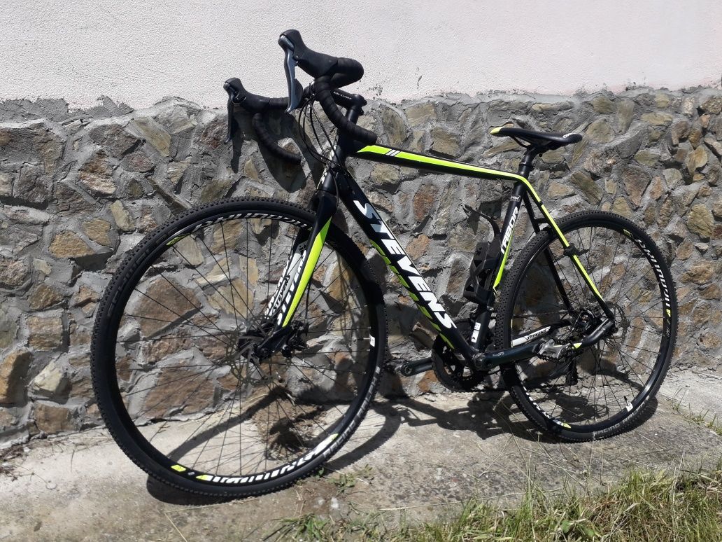 Bicicleta Stevens Tabor 2x10 Shimano Tiagra