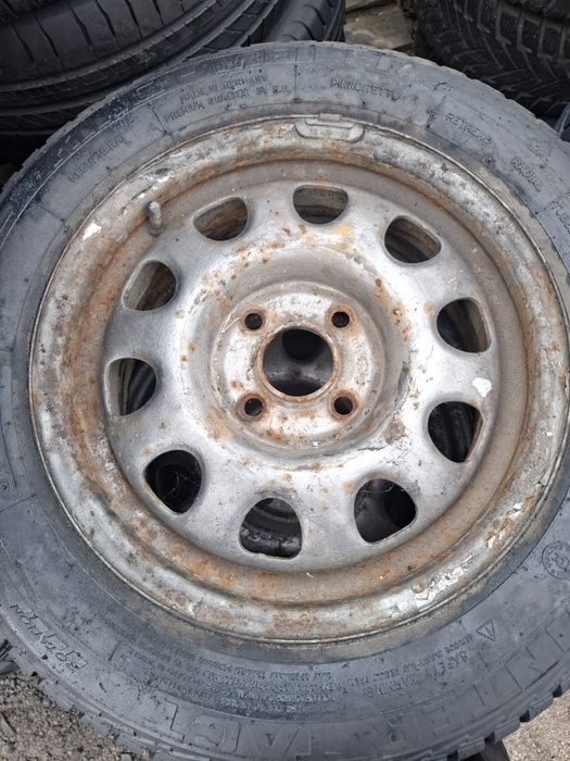 Vand 4 roti unflate opel golf 3 au anvelope 175 65 14 ca noi iarna
