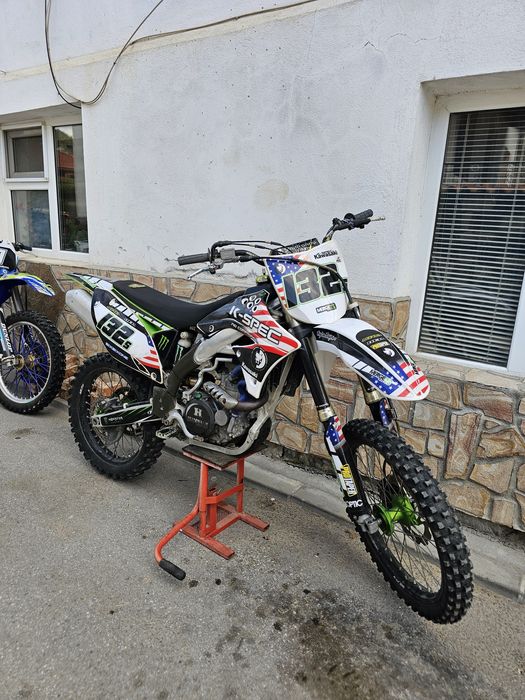 Продават се два мотора в перфектно състояние