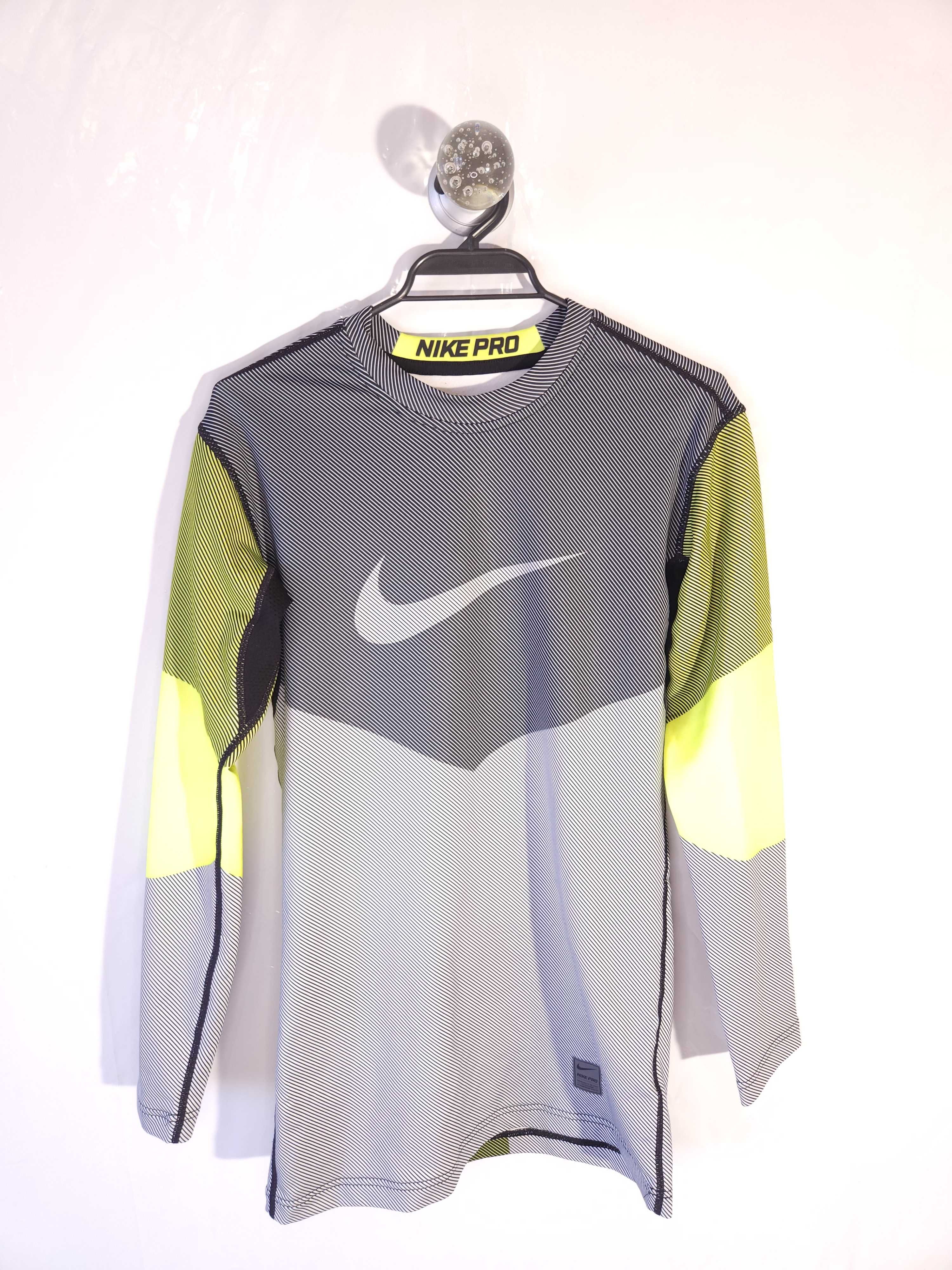 Nike Pro Hyperwarm Compression Блуза Мъжка S/M
