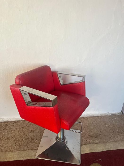 Салон красоты кресло сатылады срочно