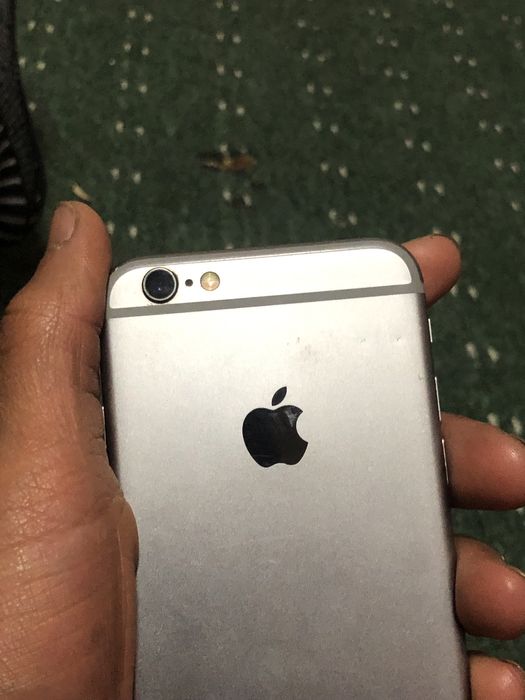 Iphone 6s ekran ketgan boldi narxi 300 kelshmiz