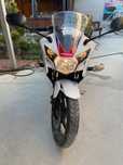 Vând motocicletă Honda CBR 125r