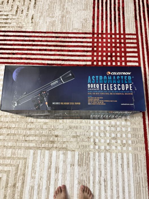 Telescop Celestron AstroMaster 90EQ, refractor
