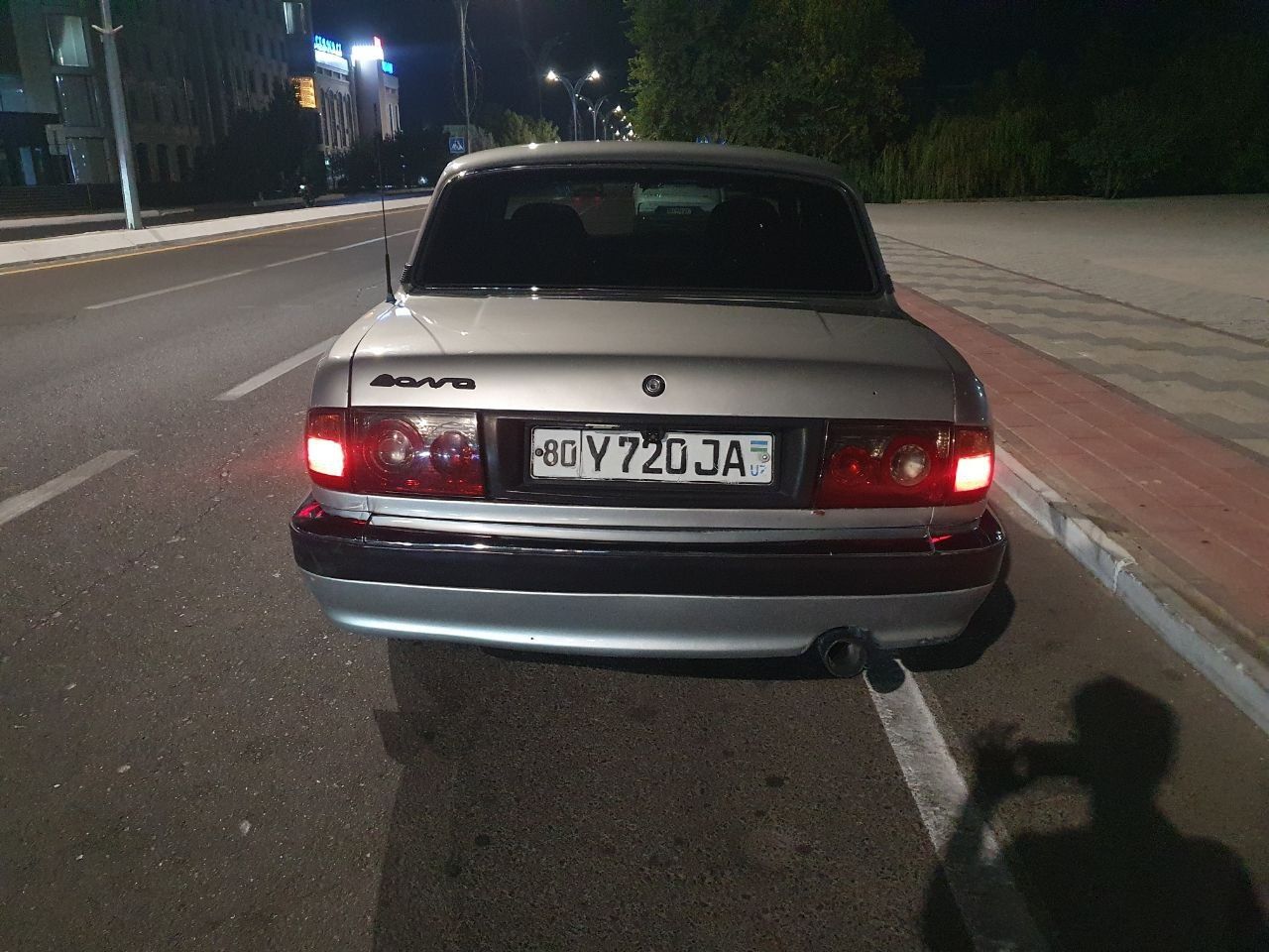 Ваз 31105  тез сотилади