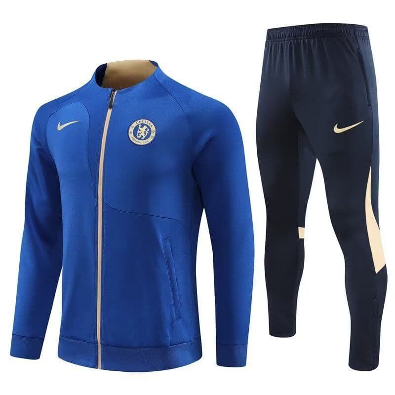 Chelsea FC tracksuit XL