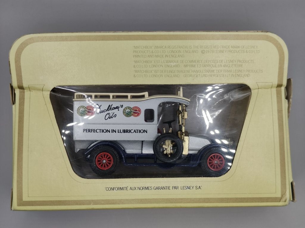 Matchbox Models of Yesteryear 1912 FORD Model T