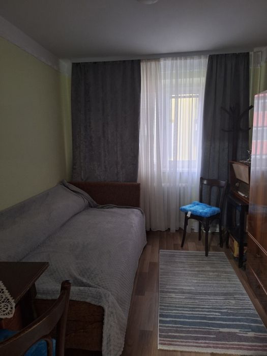 Vând sau schimb apartament 3 camere