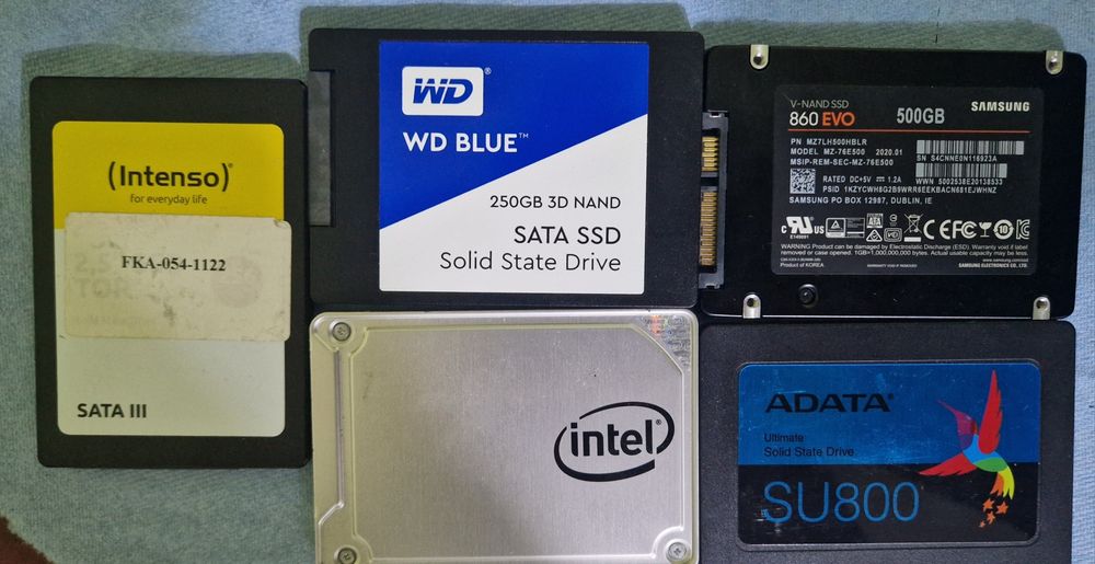 Vand ssduri 250gb laptop/pc    Sata/Nvme/Laptop