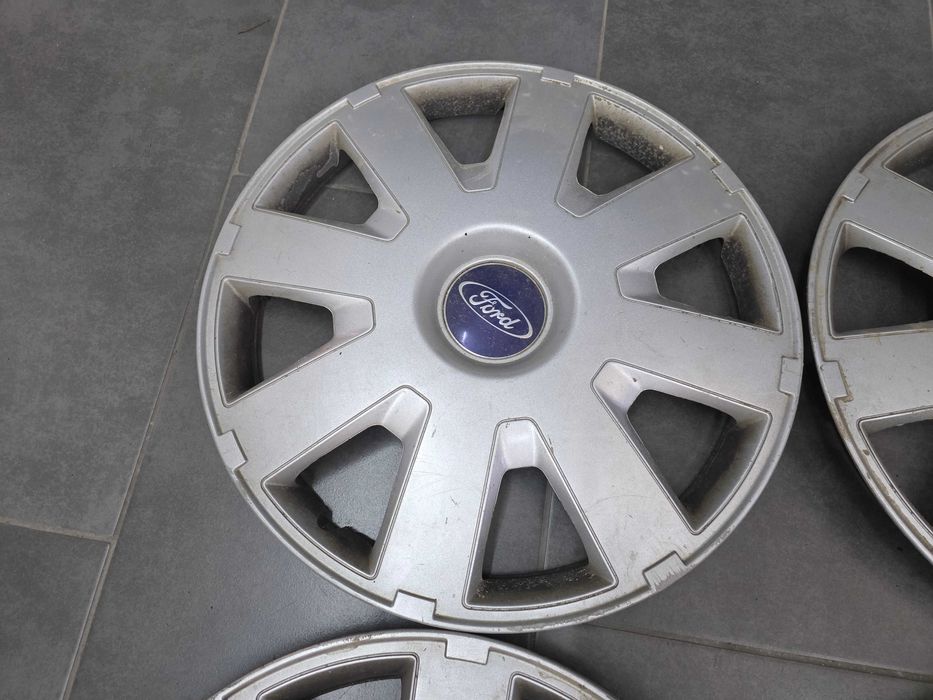 Тасове 16 - Ford