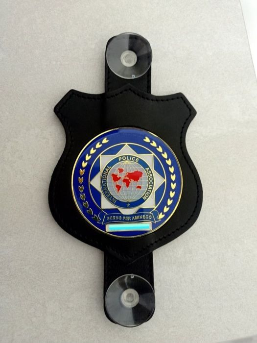 Insigna pentru colecționari