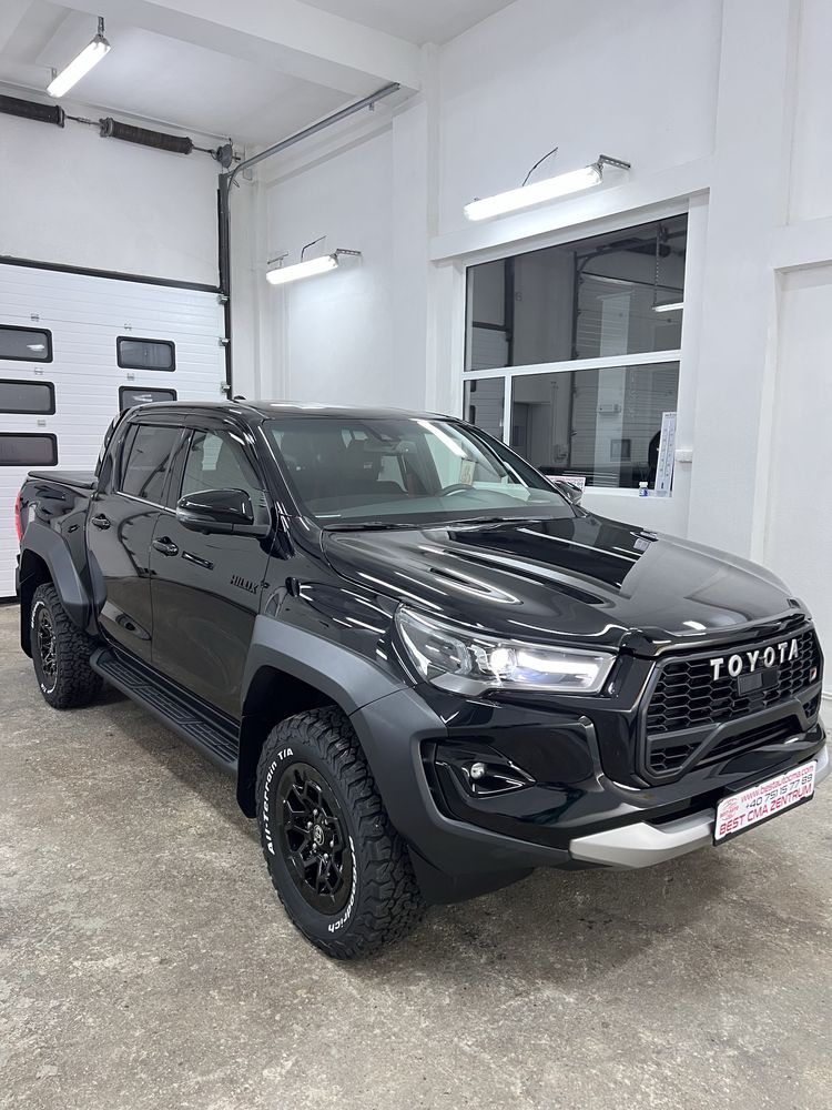 Toyota Hilux GR Sport 2 - 2.8,D 4WD Pret afisat TVA inclus
