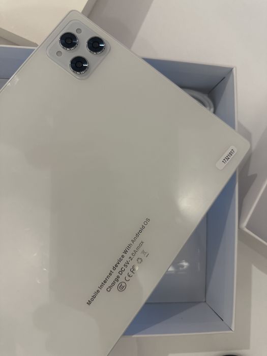 Нов Таблет 11инча 22GB Ram 512GB памет Медиатек