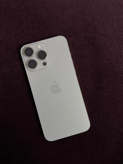 Айфон 15 про мах идеал