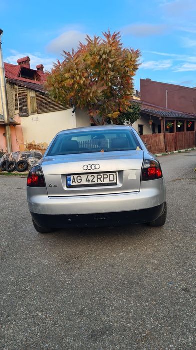Vând sau schimb audi a 4 2002 propietar taxe la zi