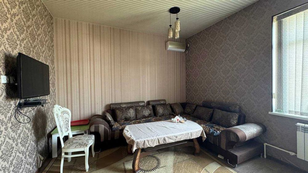 Arenda uy hovlik beriladi