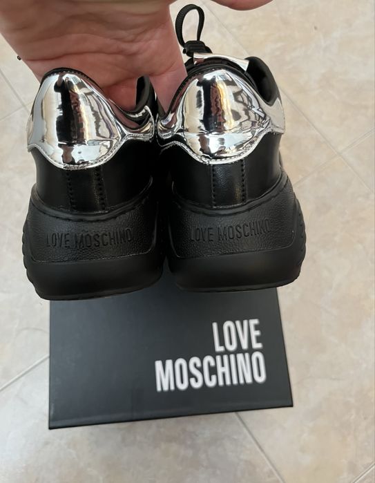 Дамски кецове и маратонки