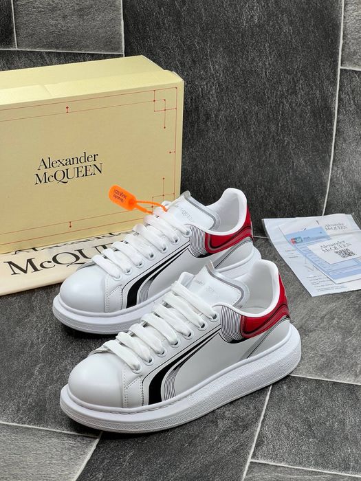 Adidasi Alexander Mcqueen noi !!! Marimi 40/44 !!!