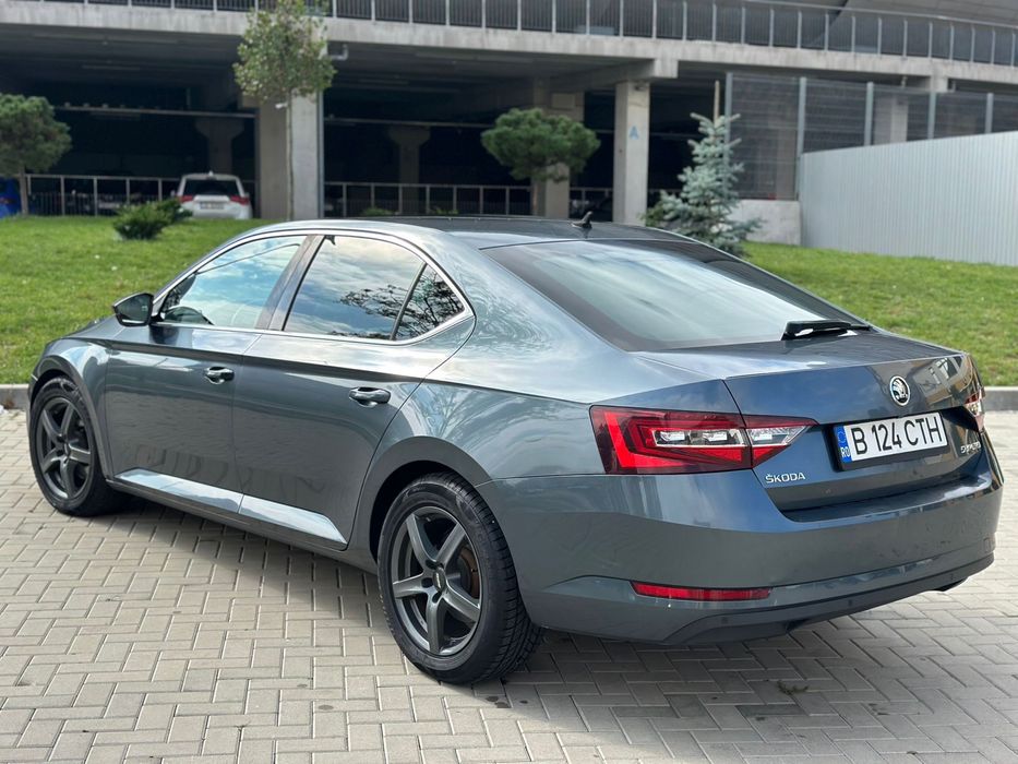 Skoda Suberb 1.6tdi Automat DSG 10500€