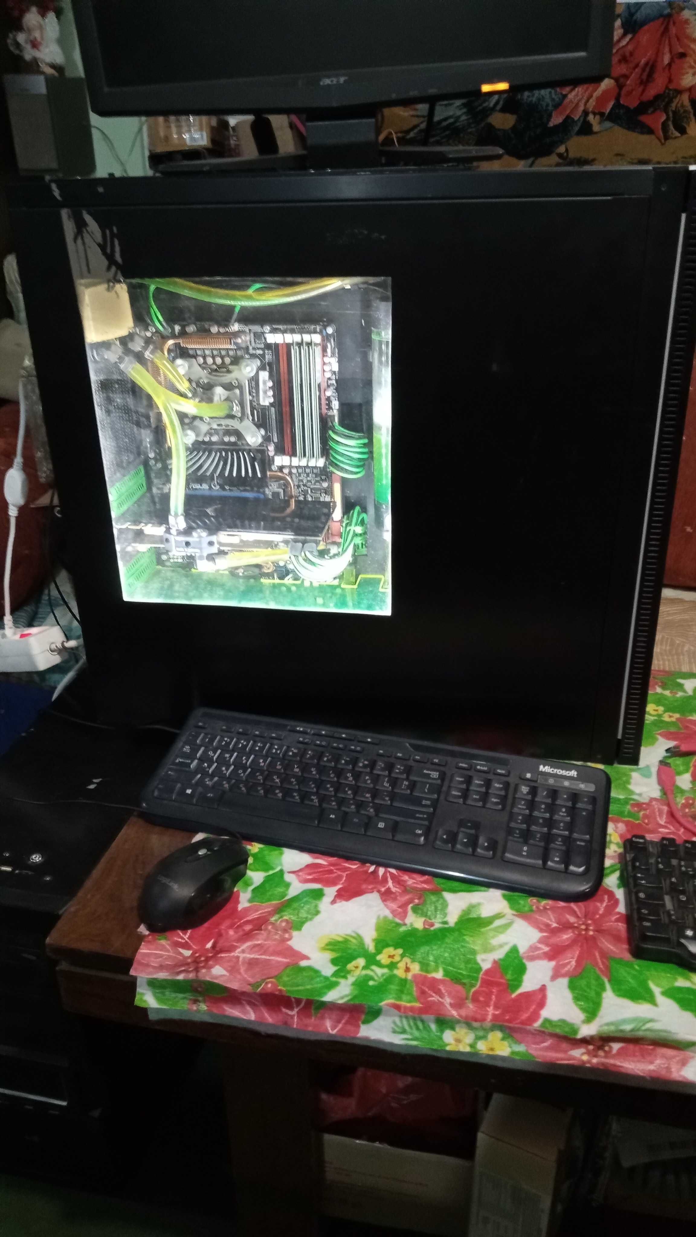 Продавам гейминг компютърна конфигурация i7