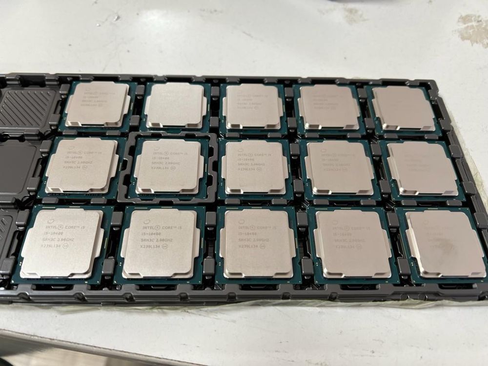 Комплетующие материнские платы SSD RAM HDD процессоры