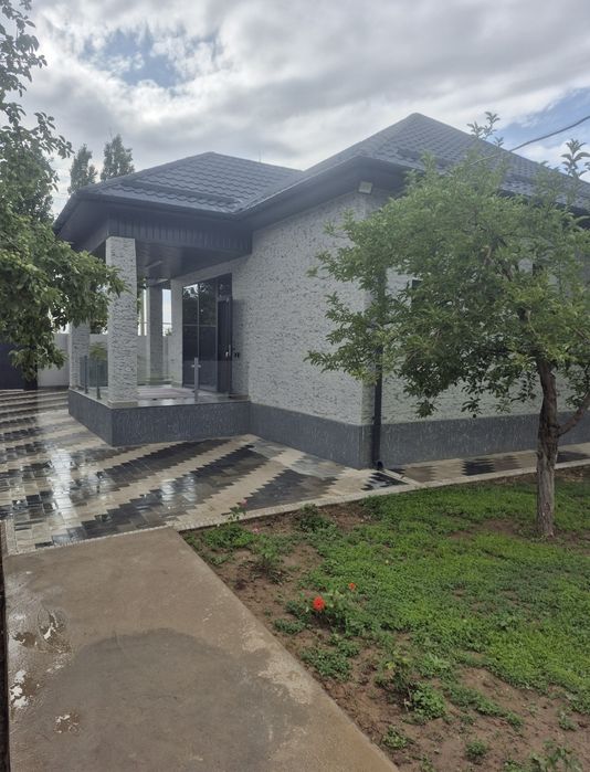 Дача на Бозарыке. Посуточно