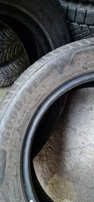 225/55/18 Goodyear Vector 4Seasons