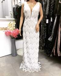 Rochie alba 38 la 300 de lei