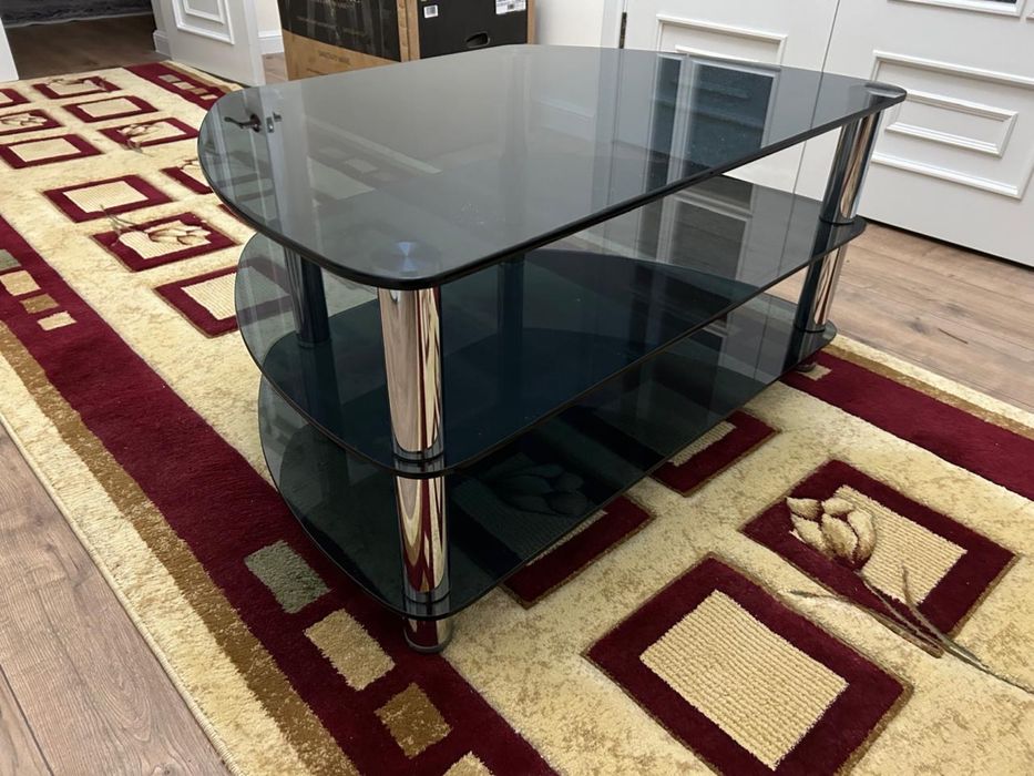 Тумба стеклянная