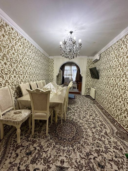 Продаётся на Карасу-2 3ком