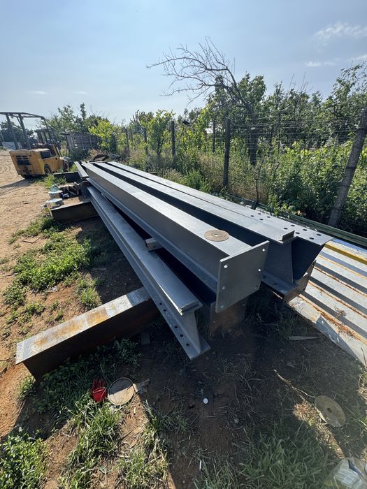 Vand hală metalică