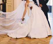 Rochie de mireasa model Elie Saab