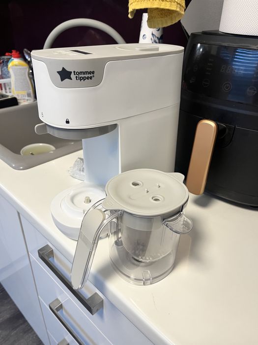 Tommee Tippee уред за приготвяне на храна 2в1