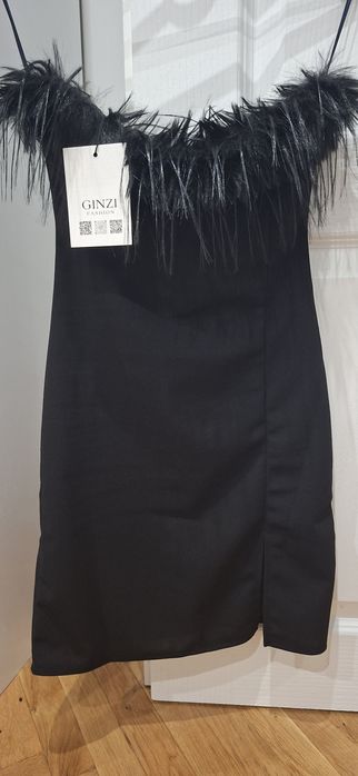 Дамска рокля черна