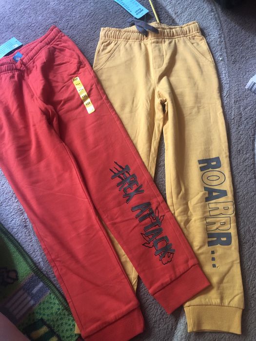 2 perechi pantaloni noi mar. 122 flausati