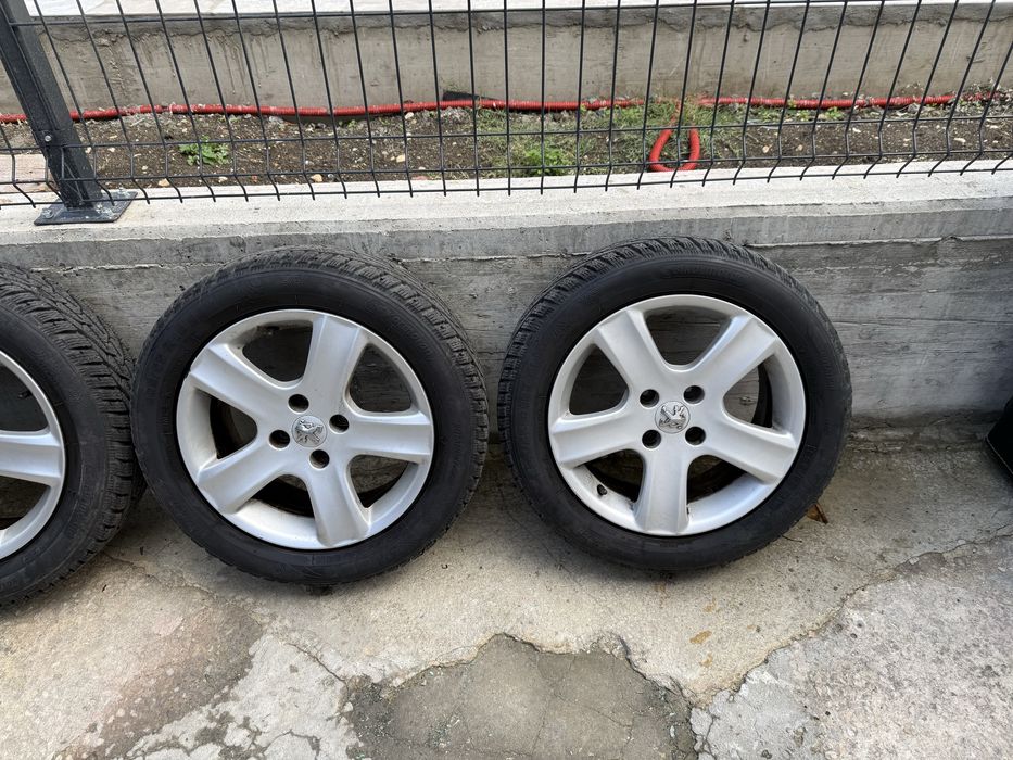 4x108 джанти с зимни гуми 205/55/16-7.8мм грайфер