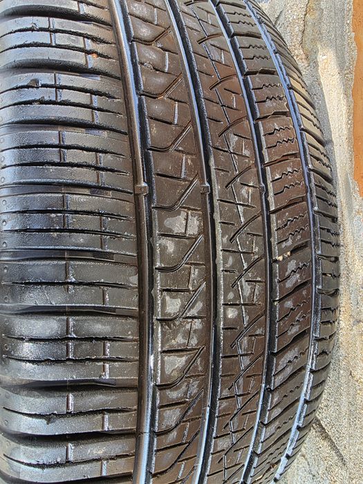 Гуми 275 50 20 ( 2 всесезонни и 2 летни )