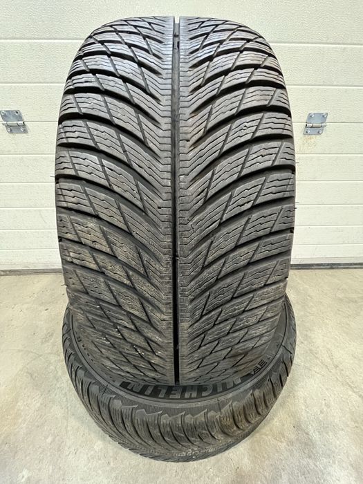 Set 2 anvelope de iarna MICHELIN PILOT ALPIN 5 235 45 R 18 98V XL