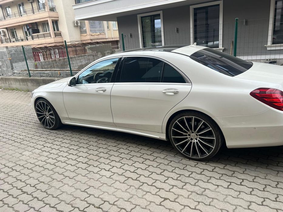 Продавам оригинални джанти  AMG 22