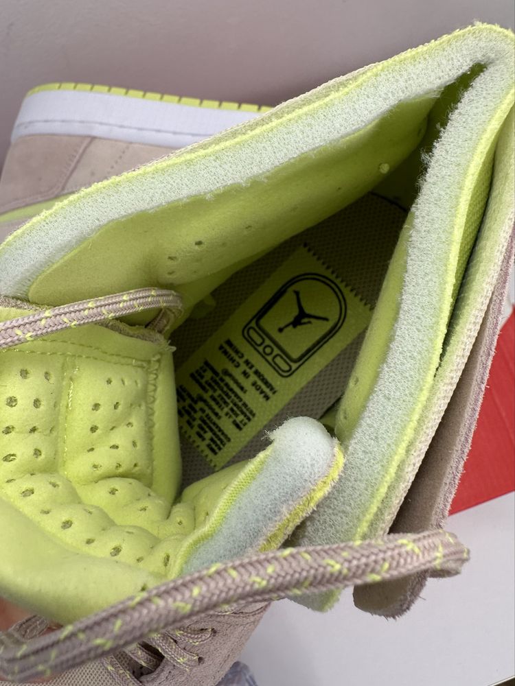 Air Jordan 1 Zoom Lemon Twist (38) Маратонки  Нови