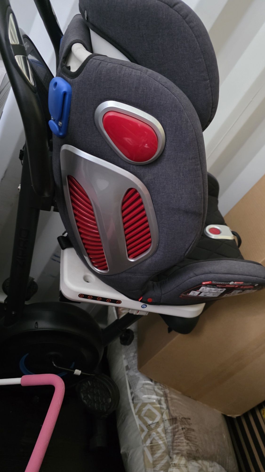 LORELLI Premium Стол за кола 0-36 кг. ROTO ISOFIX 360° BLACK