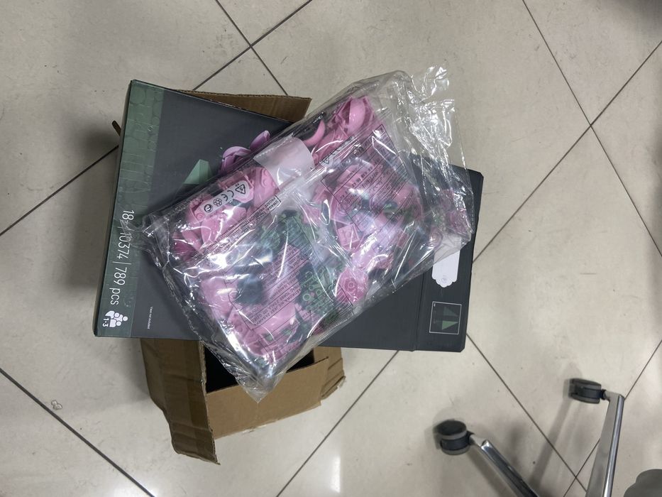 В наличии Лего цветы Вечный букет розовых роз