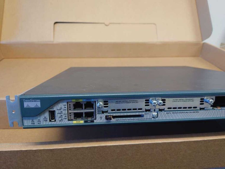 Рутер Cisco 2801