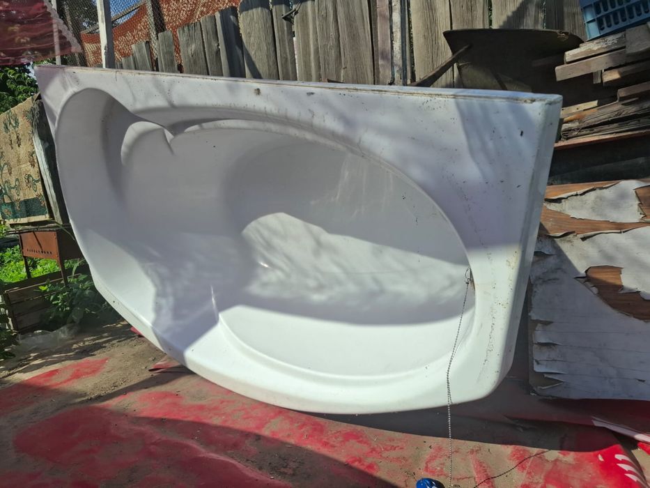 Джакузи ванна очень удобное не подошло по размеру