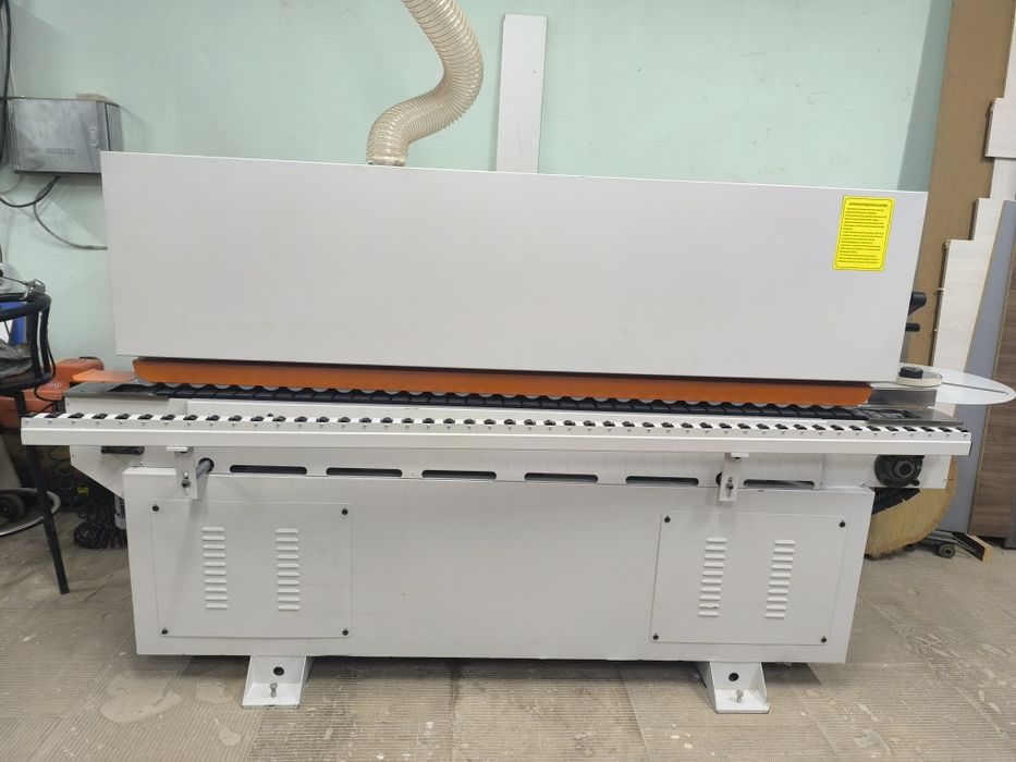 Новый кромкооблицовочный станок