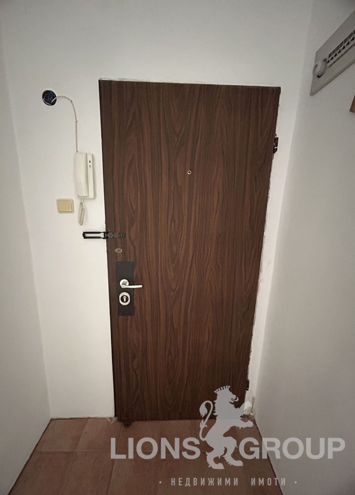Продава се Многостаен апартамент в Варна, Аспарухово - 108 кв.м за 1602 €/кв.м - Снимка #1