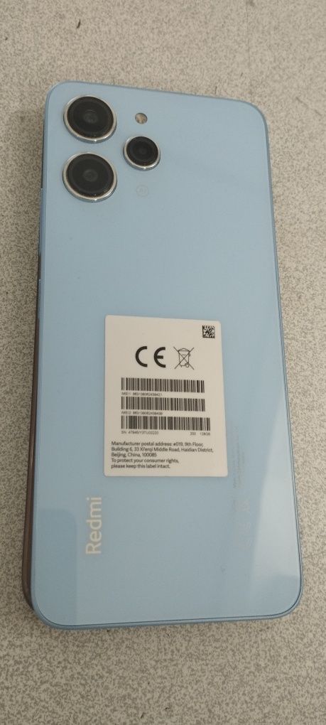 Xiaomi redmi 12 yengi