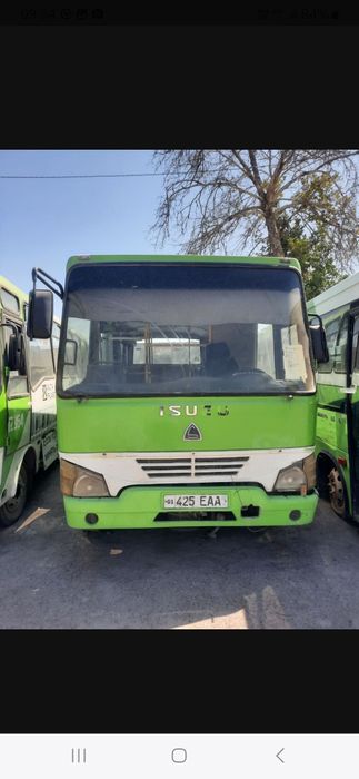 Isuzu avtobus. Исузи автобус срочно сотилади 2009 йил.