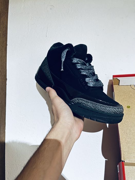 Vand jordan 3 black cat noi primiti purtati odata
